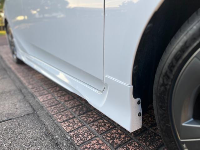 プリウス Ｓ　Ｓ　フルエアロ　純正１７ＡＷハイグロス塗装　バックカメラ　クルコン　オートハイビーム　衝突軽減ブレーキ　オートライト　ＥＴＣ　地デジ　Ｂｌｕｅｔｏｏｔｈ　ステアリングスイッチ　ＬＥＤヘッドライト（74枚目）