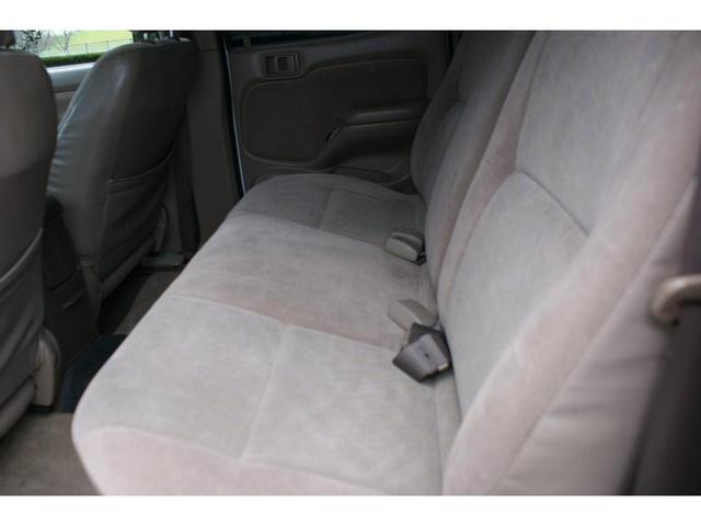 タコマ ダブルキャブ　４ＷＤ　１６インチＡＷ　ホワイトレター　ベッドライナー　パワステ　パワーウインドウ　ＥＴＣ　Ｂｌｕｅｔｏｏｔｈ　キーレス（40枚目）