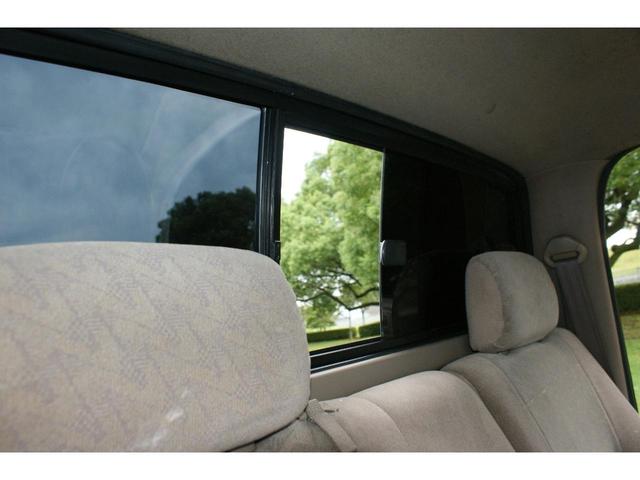 タコマ ダブルキャブ　４ＷＤ　１６インチＡＷ　ホワイトレター　ベッドライナー　パワステ　パワーウインドウ　ＥＴＣ　Ｂｌｕｅｔｏｏｔｈ　キーレス（41枚目）