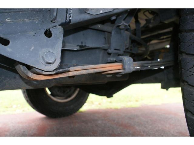 タコマ ダブルキャブ　４ＷＤ　１６インチＡＷ　ホワイトレター　ベッドライナー　パワステ　パワーウインドウ　ＥＴＣ　Ｂｌｕｅｔｏｏｔｈ　キーレス（44枚目）