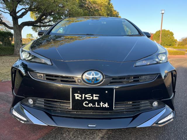 プリウス Ｓツーリングセレクション・ブラックエディション　モデリスタフルエアロ　デイライト　９インチナビ　Ｂｌｕｅｔｏｏｔｈ　ＨＤＭＩ接続　フルセグＴＶ　パノラミックビューモニター　トヨタセフティセンス　オートハイビーム　シートヒーター　ドラレコ　ＥＴＣ（5枚目）