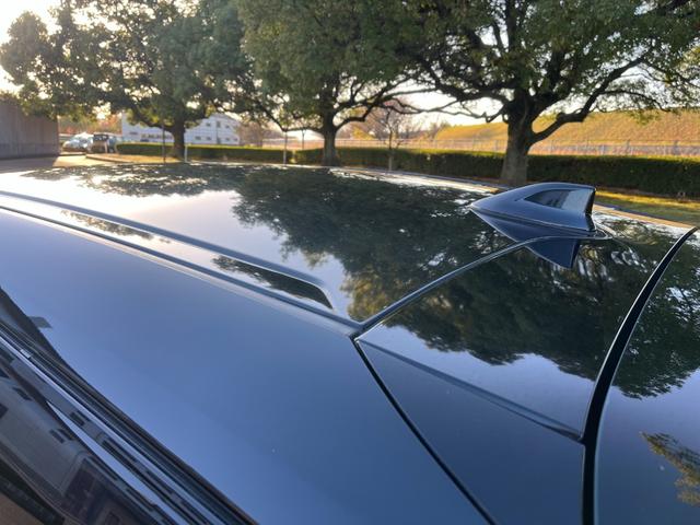 プリウス Ｓツーリングセレクション・ブラックエディション　モデリスタフルエアロ　デイライト　９インチナビ　Ｂｌｕｅｔｏｏｔｈ　ＨＤＭＩ接続　フルセグＴＶ　パノラミックビューモニター　トヨタセフティセンス　オートハイビーム　シートヒーター　ドラレコ　ＥＴＣ（17枚目）