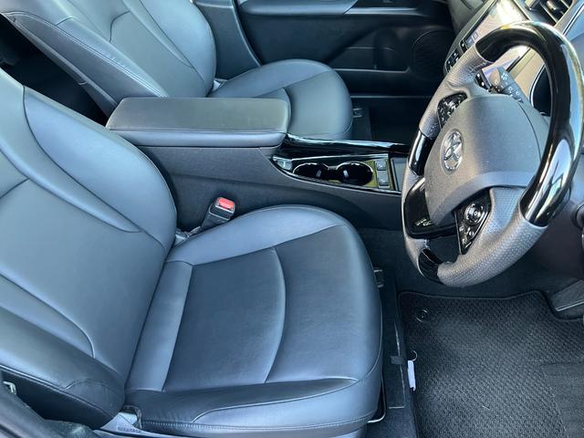 プリウス Ｓツーリングセレクション・ブラックエディション　モデリスタフルエアロ　デイライト　９インチナビ　Ｂｌｕｅｔｏｏｔｈ　ＨＤＭＩ接続　フルセグＴＶ　パノラミックビューモニター　トヨタセフティセンス　オートハイビーム　シートヒーター　ドラレコ　ＥＴＣ（43枚目）