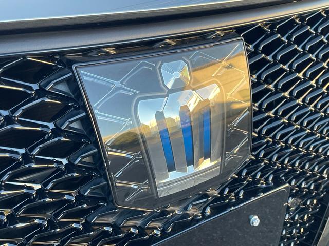 クラウンハイブリッド アスリートＳ　Ｊ－フロンティアリミテッド　後期モデル　特別仕様車　モデリスタエアロ，マフラー　ブラックスパッタリング１８ＡＷ　黒半革電動シート　衝突回避支援パッケ－ジ　シ－トベンチレ－ション　パドルシフト　ナビ　レーダークルーズ　ＥＴＣ（9枚目）