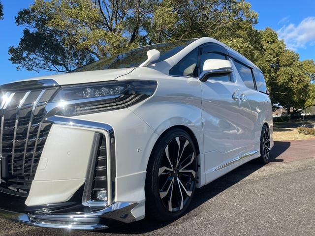 アルファード ２．５Ｓ　Ｃパッケージ　モデリスタフルエアロ　モデリスタ２０インチＡＷ　モデリスタマフラーカッター　ＪＢＬ１０．５型ナビ　１３．２型前席後席独立フリップダウンモニター　パノラミックモニター　おくだけ充電　ＹｏｕＴｕｂｅ視聴可（17枚目）