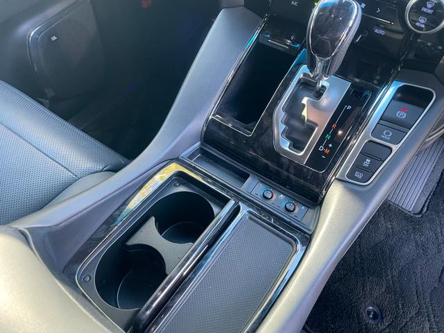 アルファード ２．５Ｓ　Ｃパッケージ　モデリスタフルエアロ　モデリスタ２０インチＡＷ　モデリスタマフラーカッター　ＪＢＬ１０．５型ナビ　１３．２型前席後席独立フリップダウンモニター　パノラミックモニター　おくだけ充電　ＹｏｕＴｕｂｅ視聴可（44枚目）