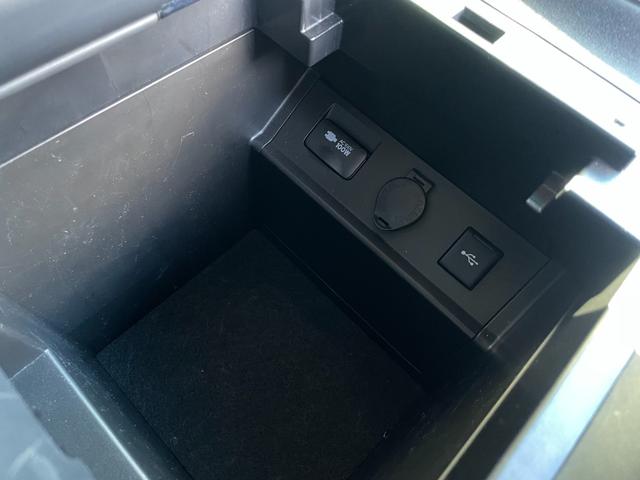 アルファード ２．５Ｓ　Ｃパッケージ　モデリスタフルエアロ　モデリスタ２０インチＡＷ　モデリスタマフラーカッター　ＪＢＬ１０．５型ナビ　１３．２型前席後席独立フリップダウンモニター　パノラミックモニター　おくだけ充電　ＹｏｕＴｕｂｅ視聴可（48枚目）