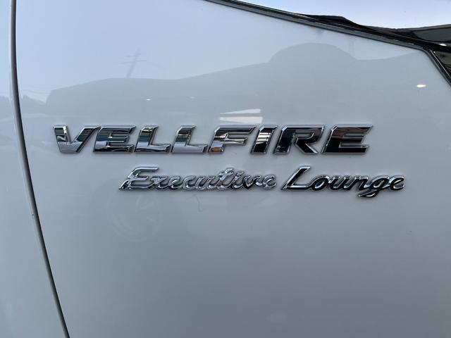 ヴェルファイア ３．５エグゼクティブラウンジ　モデリスタ　ツインムーンルーフ　後席モニター　黒革　パワーシート　シートベンチレーション　エグゼクティブシート　両側パワースライドドア　パノラミックビューモニター　フルセグ　Ｂｌｕｅｔｏｏｔｈ　ＥＴＣ（32枚目）