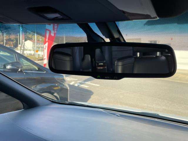 ヴェルファイア ３．５エグゼクティブラウンジ　モデリスタ　ツインムーンルーフ　後席モニター　黒革　パワーシート　シートベンチレーション　エグゼクティブシート　両側パワースライドドア　パノラミックビューモニター　フルセグ　Ｂｌｕｅｔｏｏｔｈ　ＥＴＣ（44枚目）