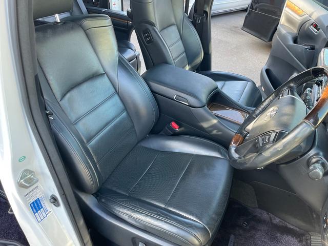 ヴェルファイア ３．５エグゼクティブラウンジ　モデリスタ　ツインムーンルーフ　後席モニター　黒革　パワーシート　シートベンチレーション　エグゼクティブシート　両側パワースライドドア　パノラミックビューモニター　フルセグ　Ｂｌｕｅｔｏｏｔｈ　ＥＴＣ（50枚目）