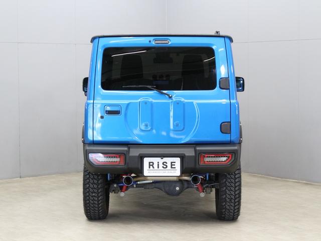 ジムニー ＸＣ　ブラックルーフ　２インチリフトアップ　新品ＣＳＴ１６インチアルミ　ＭＯＮＳＴＡ　Ｍ／Ｔタイヤ　ロッソモデロマフラー　オーバーフェンダー　追加３連メーター　レザーシートカバー　８インチナビ　バックカメラ（7枚目）