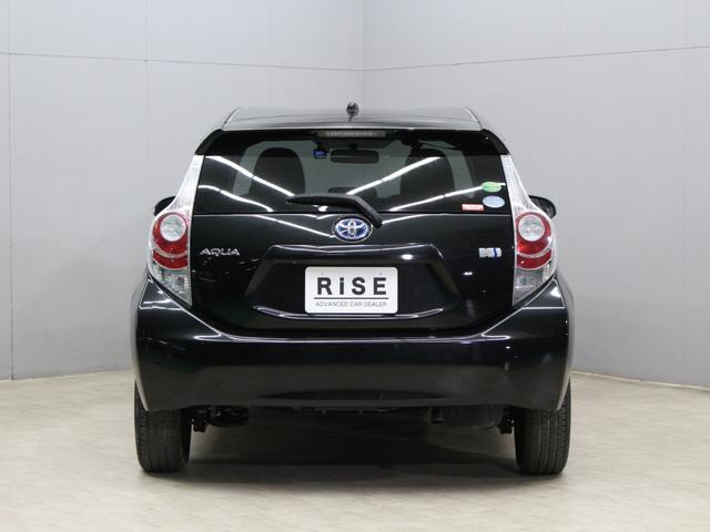 アクア G HDDナビ フルセグTV DVD再生 録音再生 ETC ドライブレコーダー 革巻きステア ステアリモコン オートライト フォグ プライバシーガラス スマートキー プッシュスタート 禁煙車(7枚目)