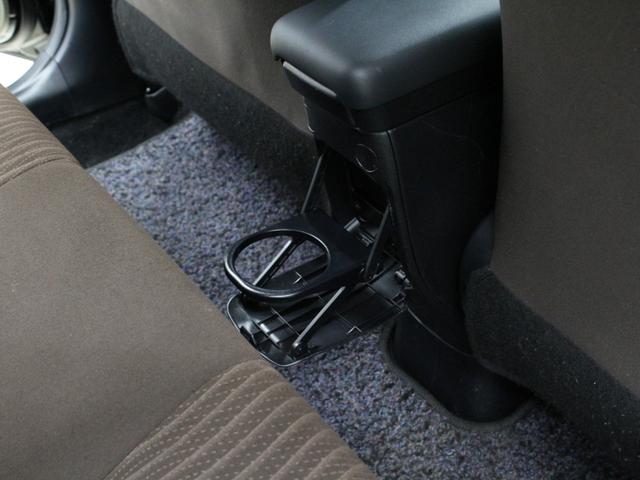 アクア G HDDナビ フルセグTV DVD再生 録音再生 ETC ドライブレコーダー 革巻きステア ステアリモコン オートライト フォグ プライバシーガラス スマートキー プッシュスタート 禁煙車(25枚目)