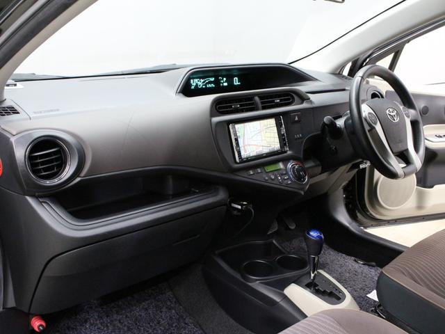 アクア G HDDナビ フルセグTV DVD再生 録音再生 ETC ドライブレコーダー 革巻きステア ステアリモコン オートライト フォグ プライバシーガラス スマートキー プッシュスタート 禁煙車(37枚目)