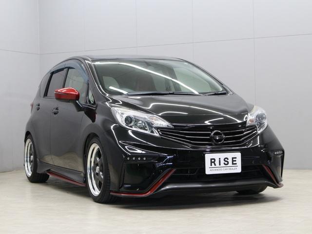 ノート ニスモ　Ｓ　５ＭＴ／純正レカロシート／ニスモ専用エアロ／ＴＥＩＮ車高調／柿本改マフラー／インパルリアウイング／ワークマイスター１７アルミ／後期ＬＥＤテールランプ／カーボン調パネル／ナビ／フルセグ／ＢＴ再生／ＥＴＣ（4枚目）