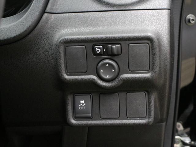 ノート ニスモ　Ｓ　５ＭＴ／純正レカロシート／ニスモ専用エアロ／ＴＥＩＮ車高調／柿本改マフラー／インパルリアウイング／ワークマイスター１７アルミ／後期ＬＥＤテールランプ／カーボン調パネル／ナビ／フルセグ／ＢＴ再生／ＥＴＣ（18枚目）