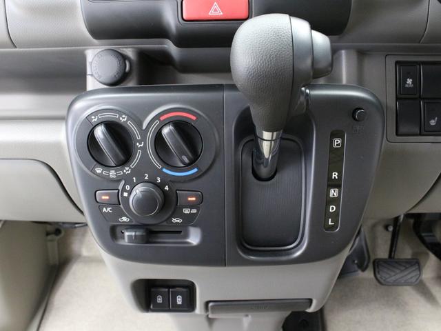 エブリイ ジョイン 届出済未使用車 パートタイム4WD プラスライン前後ショートバンパー 2インチリフトアップ ENKEI14インチアルミ R/Tタイヤ セーフティサポート シートヒーター スマートキー プッシュスタート(12枚目)