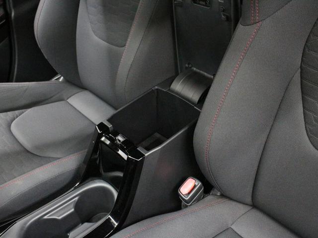 カローラスポーツ 6MT ナビ Bluetoothオーディオ バックカメラ ETC プリクラッシュセーフティ レーンディパーチャーアラート レーダークルーズ 先行車発進お知らせ機能 LEDヘッドライト(31枚目)