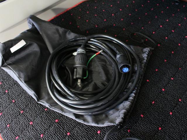 エブリイワゴン ＰＺターボスペシャル　３０ｍｍリフトアップキット／ライドテックショートバンパー／モンスタースポーツリヤウィング＆マフラー／Ｋフィネス１５アルミ／ＴＯＹＯオープンカントリータイヤ／純正プライバシーカーテン／ナビ／バックカメラ（22枚目）