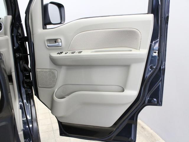 エブリイワゴン ＰＺターボスペシャル　３０ｍｍリフトアップキット／ライドテックショートバンパー／モンスタースポーツリヤウィング＆マフラー／Ｋフィネス１５アルミ／ＴＯＹＯオープンカントリータイヤ／純正プライバシーカーテン／ナビ／バックカメラ（33枚目）