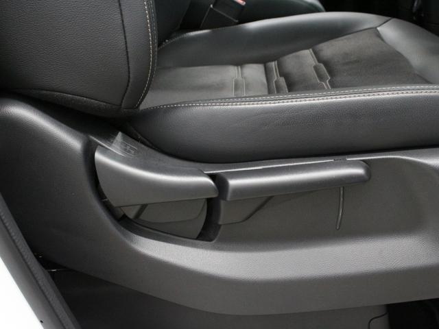 ステップワゴン ｅ：ＨＥＶスパーダ　プレミアムライン　ワンオーナー　１５．６型フリップダウンモニター　１１．４型ホンダコネクトナビ　マルチビューカメラシステム　アダプティブクルーズ　ハーフレザーシート　前後ドライブレコーダー　ＥＴＣ２．０　禁煙車（31枚目）