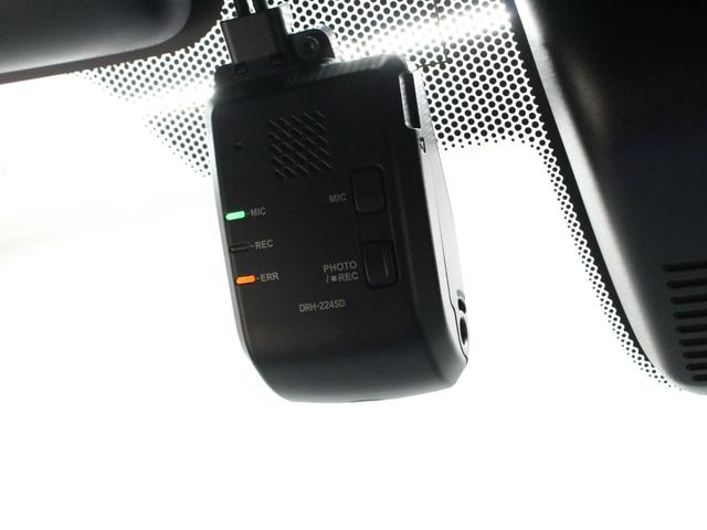 Ｎ－ＯＮＥ ＲＳ　６ＭＴ　ホンダセンシング　９インチインターナビ　フルセグＴＶ　Ｂｌｕｅｔｏｏｔｈオーディオ　バックカメラ　ナビ連動前後ドライブレコーダー　ＥＴＣ　ＬＥＤヘッドライト　シートヒーター　禁煙車（13枚目）