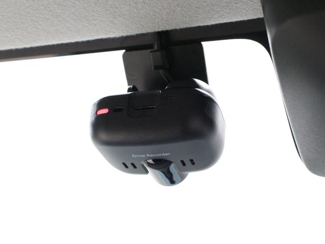 スペーシアギア ハイブリッドＸＺ　ターボ　セーフティサポート　両側パワースライドドア　　８インチナビ　フルセグＴＶ　Ｂｌｕｅｔｏｏｔｈオーディオ　全方位カメラ　ドライブレコーダー　ＥＴＣ　ＬＥＤヘッドライト　パドルシフト　シートヒーター（14枚目）