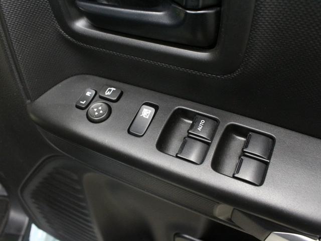 スペーシアギア ハイブリッドＸＺ　ターボ　セーフティサポート　両側パワースライドドア　　８インチナビ　フルセグＴＶ　Ｂｌｕｅｔｏｏｔｈオーディオ　全方位カメラ　ドライブレコーダー　ＥＴＣ　ＬＥＤヘッドライト　パドルシフト　シートヒーター（31枚目）