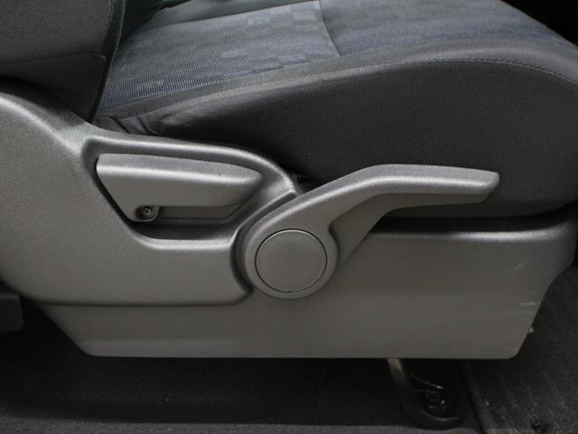 デイズ ハイウェイスター　Ｇターボプロパイロットエディション　純正９インチナビ／アラウンドビューモニター／フルセグＴＶ／ＢＴ再生／ＥＴＣ２．０／電動パーキングブレーキ／シートヒーター／レーダークルーズコントロール／純正ドラレコ／ＬＥＤヘッドライト／純正１５アルミ（12枚目）