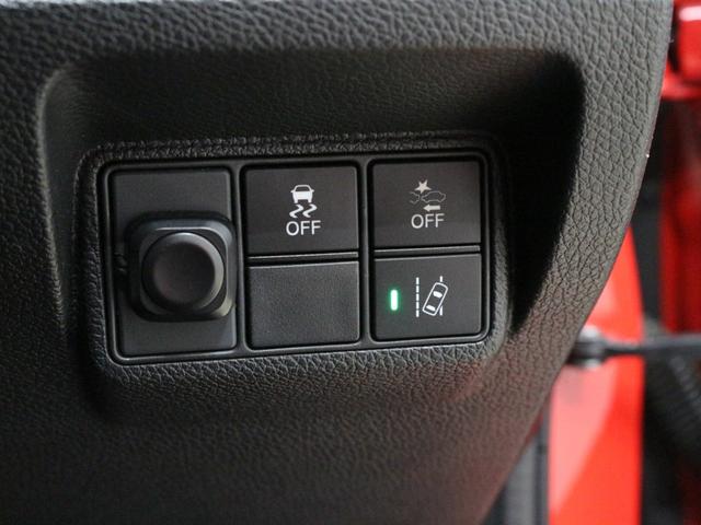 シビック ハッチバック　ホンダセンシング　ナビ　フルセグＴＶ　Ｂｌｕｅｔｏｏｔｈオーディオ　バックカメラ　ドライブレコーダー　ＥＴＣ　レーダークルーズ　ＬＥＤヘッドライト　シートヒーター　スマートキー２個　禁煙車（22枚目）