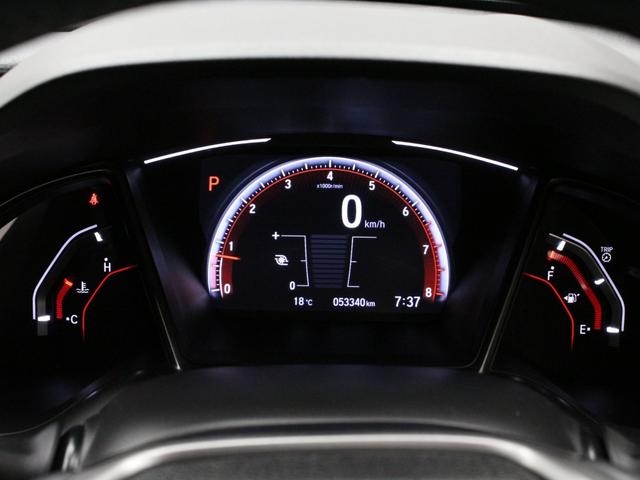 シビック ハッチバック　ホンダセンシング　ナビ　フルセグＴＶ　Ｂｌｕｅｔｏｏｔｈオーディオ　バックカメラ　ドライブレコーダー　ＥＴＣ　レーダークルーズ　ＬＥＤヘッドライト　シートヒーター　スマートキー２個　禁煙車（30枚目）