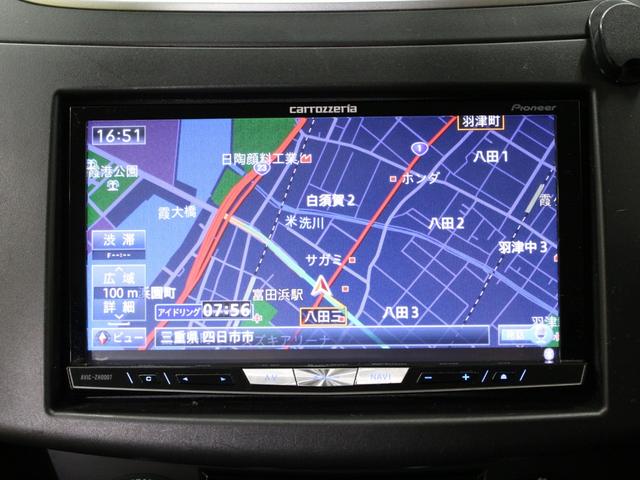 スイフトスポーツ ベースグレード　６速ＭＴ／ワークエモーション極１７アルミ／ナビ／バックカメラ／ＰｉＶＯＴスロットルコントローラー／ＨＩＤヘッドライト／フォグランプ／革ハンドル／クルーズコントロール／スマートキー／禁煙車／１３６馬力（5枚目）