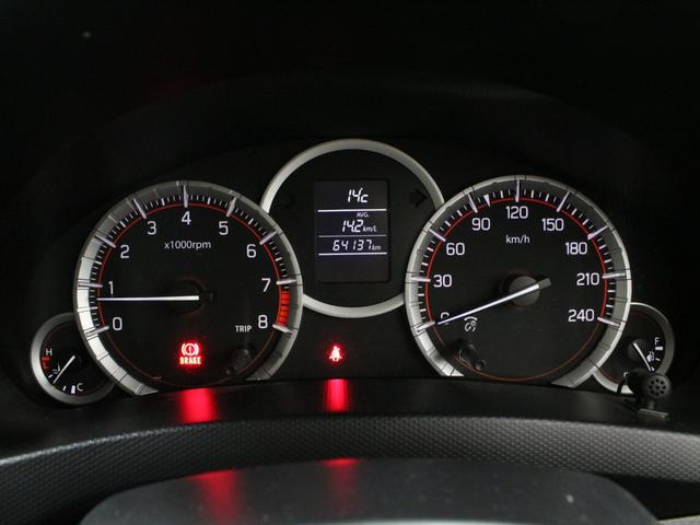 スイフトスポーツ ベースグレード　６速ＭＴ／ワークエモーション極１７アルミ／ナビ／バックカメラ／ＰｉＶＯＴスロットルコントローラー／ＨＩＤヘッドライト／フォグランプ／革ハンドル／クルーズコントロール／スマートキー／禁煙車／１３６馬力（18枚目）