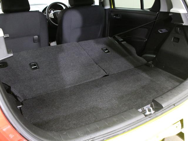 スイフトスポーツ ベースグレード　６速ＭＴ／ワークエモーション極１７アルミ／ナビ／バックカメラ／ＰｉＶＯＴスロットルコントローラー／ＨＩＤヘッドライト／フォグランプ／革ハンドル／クルーズコントロール／スマートキー／禁煙車／１３６馬力（30枚目）