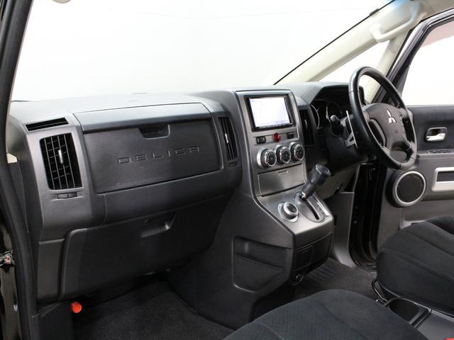 デリカD:5 D パワーパッケージ 8人乗り/両側電動スライドドア/ナビ/フルセグ/BT再生/バックカメラ/前席シートヒーター/革ハンドル/クルーズコントロール/HIDライト/ビルトインETC/パドルシフト/スマートキー/純正18アルミ(27枚目)