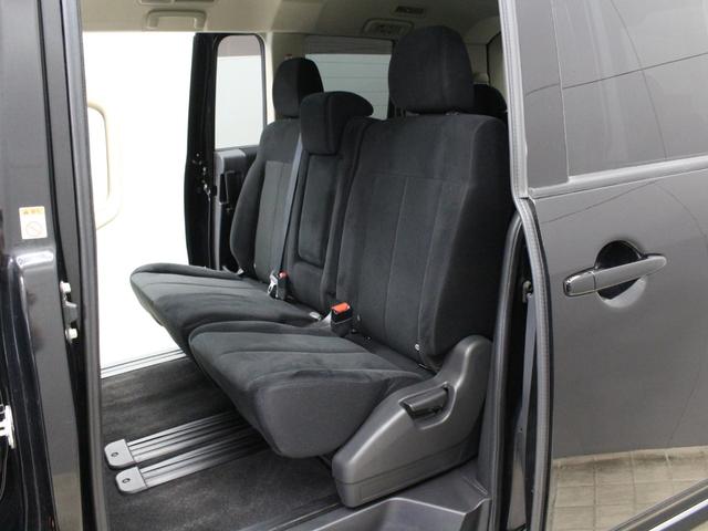 デリカD:5 D パワーパッケージ 8人乗り/両側電動スライドドア/ナビ/フルセグ/BT再生/バックカメラ/前席シートヒーター/革ハンドル/クルーズコントロール/HIDライト/ビルトインETC/パドルシフト/スマートキー/純正18アルミ(30枚目)