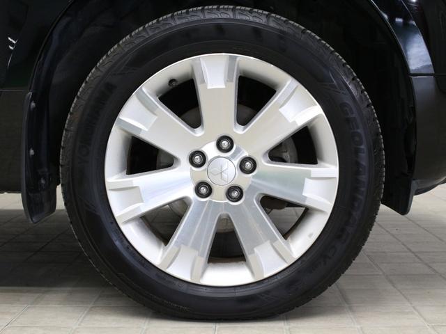 デリカD:5 D パワーパッケージ 8人乗り/両側電動スライドドア/ナビ/フルセグ/BT再生/バックカメラ/前席シートヒーター/革ハンドル/クルーズコントロール/HIDライト/ビルトインETC/パドルシフト/スマートキー/純正18アルミ(48枚目)