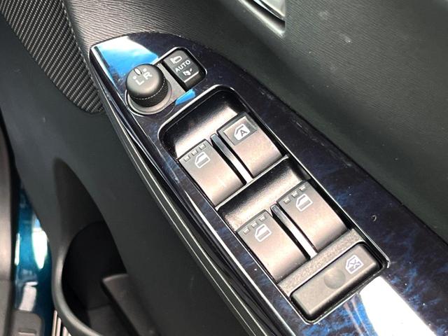 タント カスタムＲＳ　トップエディションＶＳ　ＳＡＩＩＩ　両側電動スライド　純正ナビ　衝突被害軽減装置　ハーフレザーシート　シートヒーター　ドラレコ　スマートキー　ＬＥＤヘッド　ＥＴＣ　オートハイビーム　オートライト　オートエアコン（41枚目）