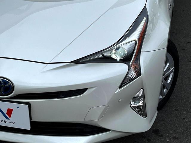 プリウス Ｓセーフティプラス　ＢＩＧ－Ｘ９型ナビ　バックカメラ　衝突被害軽減　レーダークルーズ　禁煙車　ドラレコ　コーナーセンサー　スマートキー　ＬＥＤヘッド　ＥＴＣ　オートハイビーム　パークアシスト　車線逸脱警報　オートライト（46枚目）