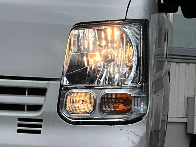 エブリイ ＰＡリミテッド　ＭＴ車　オートライト　ドアバイザー　プライバシーガラス　ヘッドライトレベライザー　プライバシーガラス　盗難防止装置（12枚目）