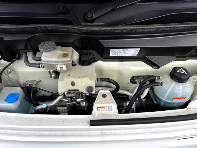 エブリイ ＰＡリミテッド　ＭＴ車　オートライト　ドアバイザー　プライバシーガラス　ヘッドライトレベライザー　プライバシーガラス　盗難防止装置（16枚目）