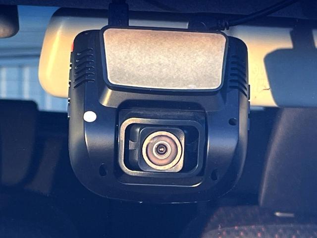 スペーシアカスタム ＸＳ　両側電動ドア　ＳＤナビ　バックカメラ　禁煙車　シートヒーター　ドラレコ　スマートキー　ＨＩＤヘッド　ＥＴＣ　オートライト　オートエアコン　純正１５インチアルミ　Ｂｌｕｅｔｏｏｔｈ　ＣＤ　ＤＶＤ再生（6枚目）