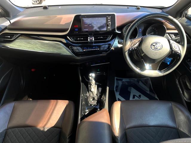 C-HR G モデリスタエアロ 純正ナビ バックカメラ 衝突被害軽減システム レーダークルーズ ハーフレザーシート ドラレコ クリアランスソナー スマートキー LEDヘッド ETC オートハイビーム 車線逸脱警報(2枚目)