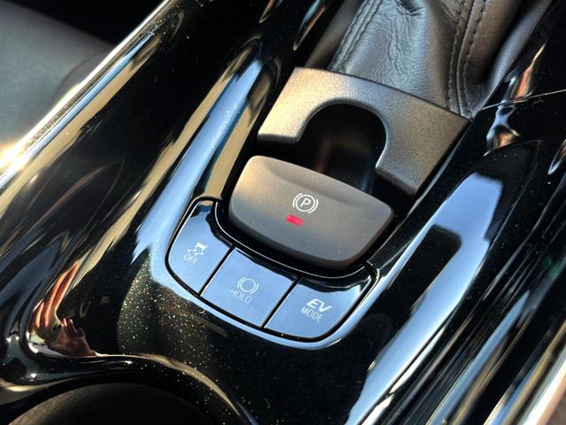 C-HR G モデリスタエアロ 純正ナビ バックカメラ 衝突被害軽減システム レーダークルーズ ハーフレザーシート ドラレコ クリアランスソナー スマートキー LEDヘッド ETC オートハイビーム 車線逸脱警報(47枚目)