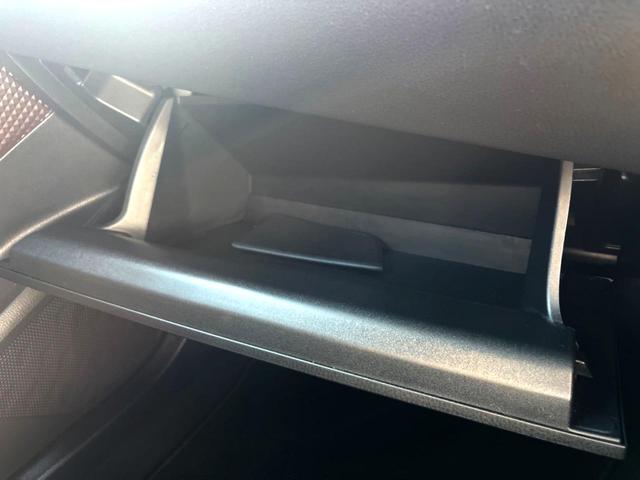 C-HR G モデリスタエアロ 純正ナビ バックカメラ 衝突被害軽減システム レーダークルーズ ハーフレザーシート ドラレコ クリアランスソナー スマートキー LEDヘッド ETC オートハイビーム 車線逸脱警報(50枚目)