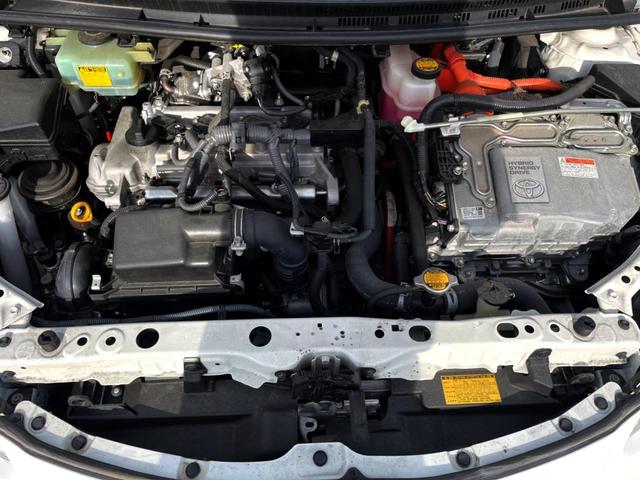 アクア S アルパイン8インチナビ バックカメラ スマートキー ETC オートライト オートエアコン Bluetooth CD DVD再生 フルセグ(18枚目)