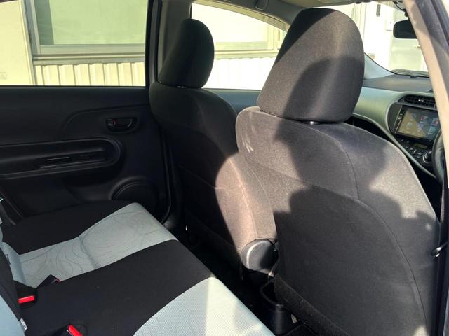 アクア S アルパイン8インチナビ バックカメラ スマートキー ETC オートライト オートエアコン Bluetooth CD DVD再生 フルセグ(37枚目)