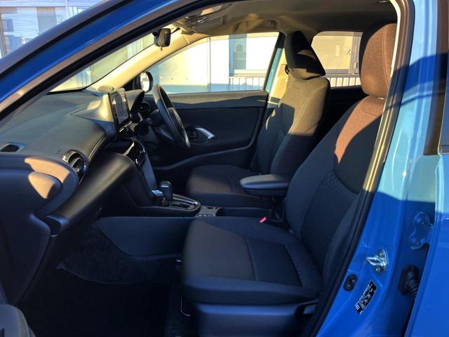 ヤリスクロス G レーダークルーズコントロール 衝突軽減装置 ブラインドスポットモニター 車線逸脱警報 ETC 純正16インチアルミ スマートキー プッシュスタート コーナーセンサー オートエアコン(34枚目)