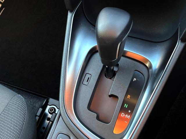 ヤリスクロス G レーダークルーズコントロール 衝突軽減装置 ブラインドスポットモニター 車線逸脱警報 ETC 純正16インチアルミ スマートキー プッシュスタート コーナーセンサー オートエアコン(47枚目)