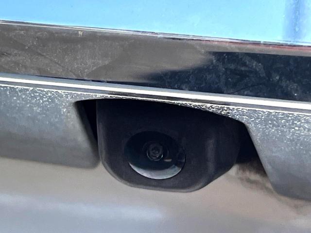 ヴォクシー ハイブリッドＶ　両側電動ドア　純正ＳＤナビ　後席モニター　バックカメラ　衝突被害軽減システム　ドラレコ　スマートキー　ＬＥＤヘッド　ビルトインＥＴＣ　クルコン　オートライト　オートエアコン　純正１５インチアルミ（36枚目）